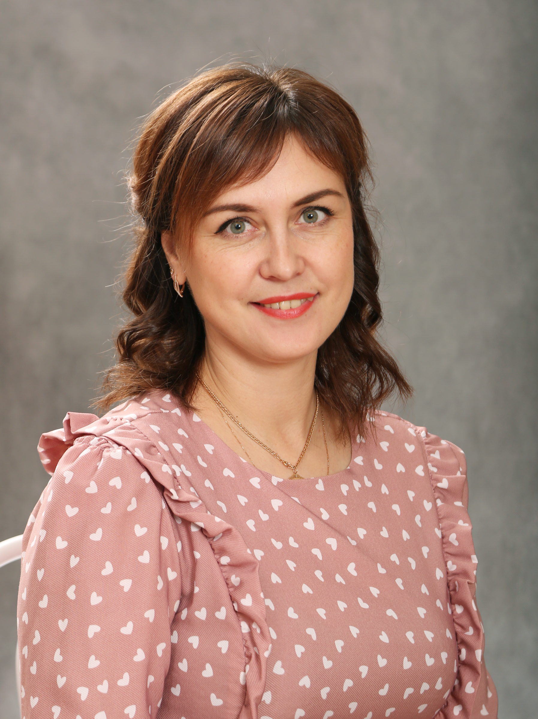 Воспитатель высшей категории Двойнишникова Светлана Александровна.